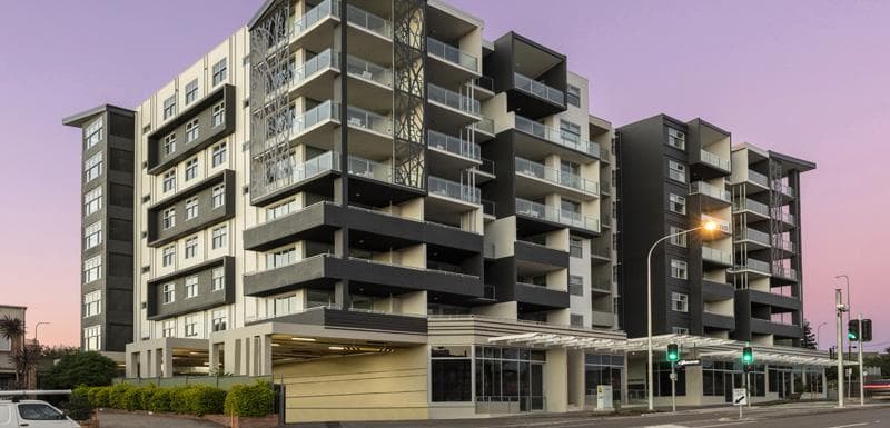Oaks Brisbane Woolloongabba Suites 3