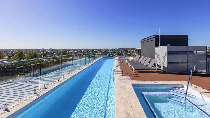 Oaks Brisbane Woolloongabba Suites 1