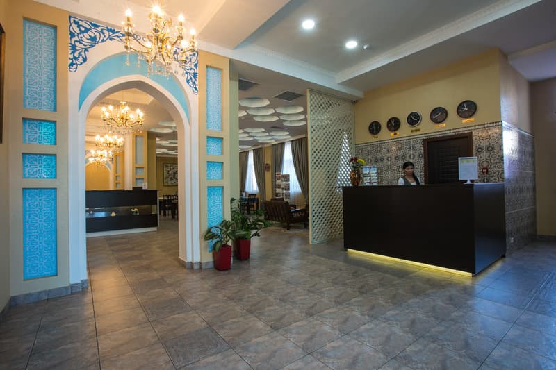Shah Palace 3