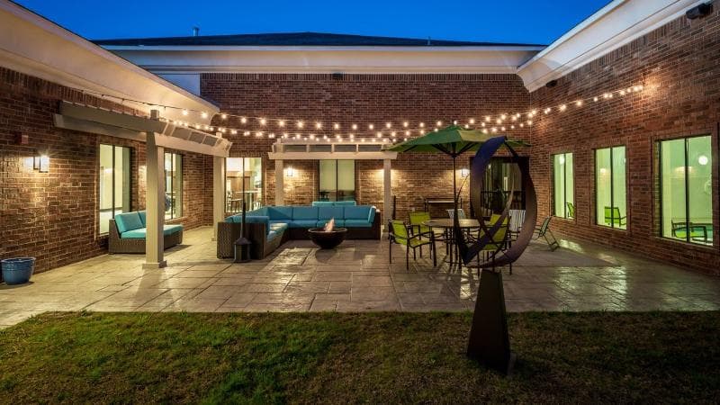 Springhill Suites Denton 5