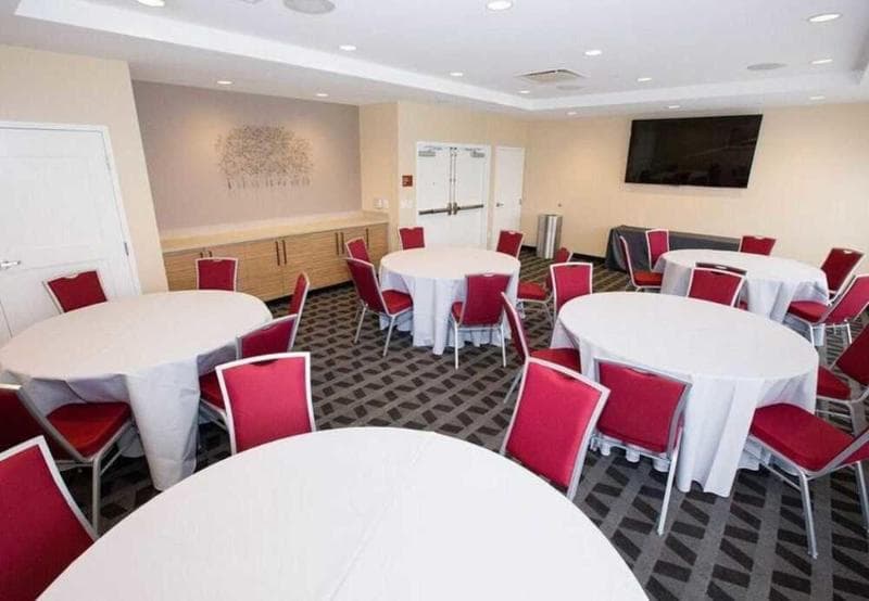 Towneplace Suites Pittsburgh Harmarville 2