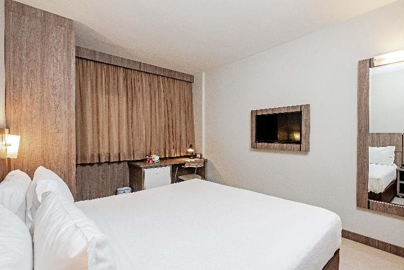 Slaviero Slim Av. das Torres 3