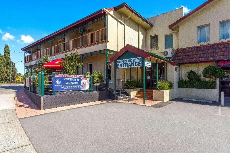 Quality Hotel Bayswater 2
