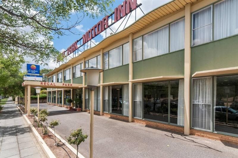 Comfort Inn Regal Park, North Adelaide 5