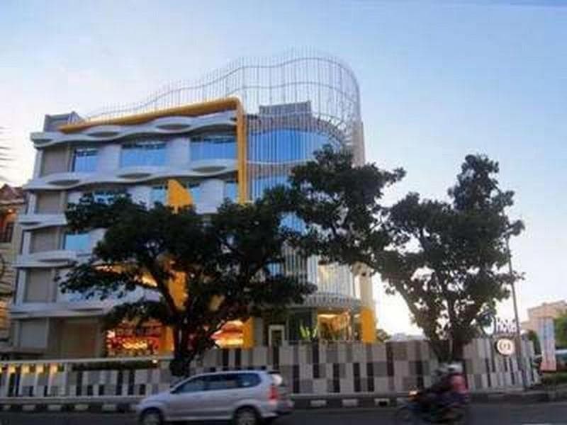 Hotel 61 2