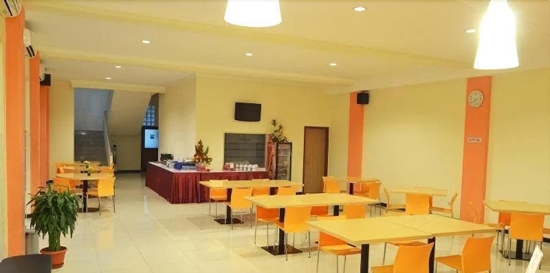 Hotel Kings Kudus main