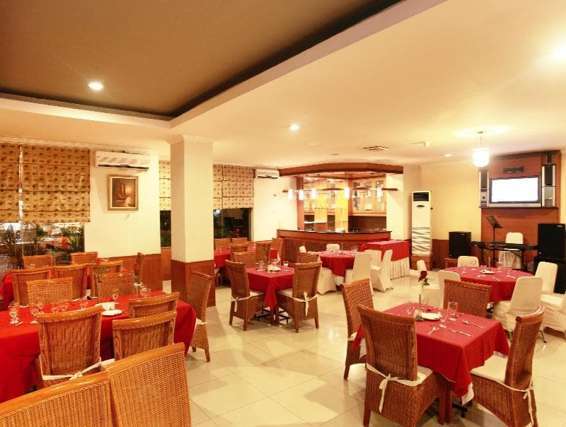 Plaza Tegal By Horison photo 1