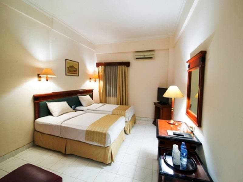 Puri Jaya Hotel 4