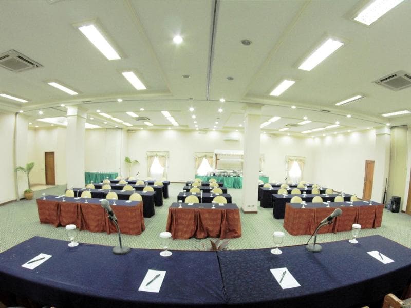 Puri Jaya Hotel 5