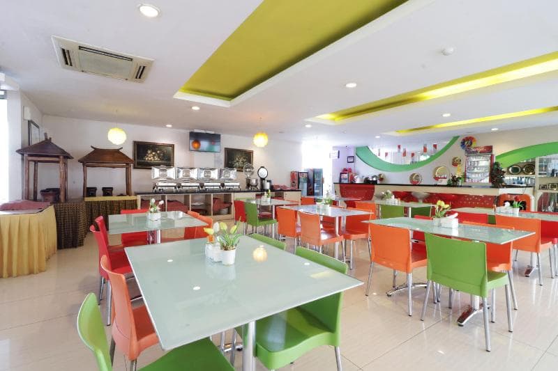 Dewarna Hotel And Convention Bojonegoro 2