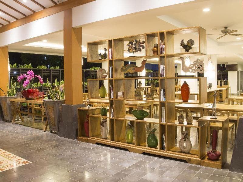 Burza Hotel Yogyakarta 4