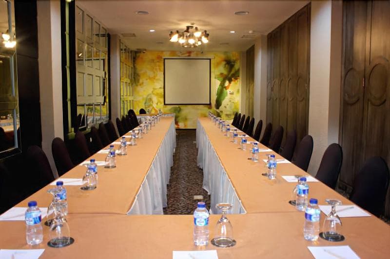 Couleur Hotel Jakarta main