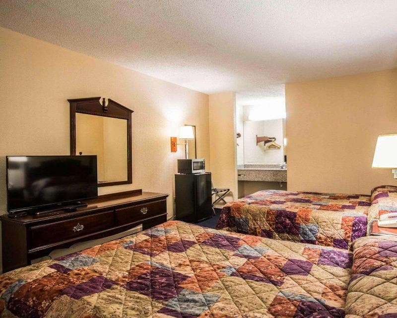 Rodeway Inn Phenix City 2