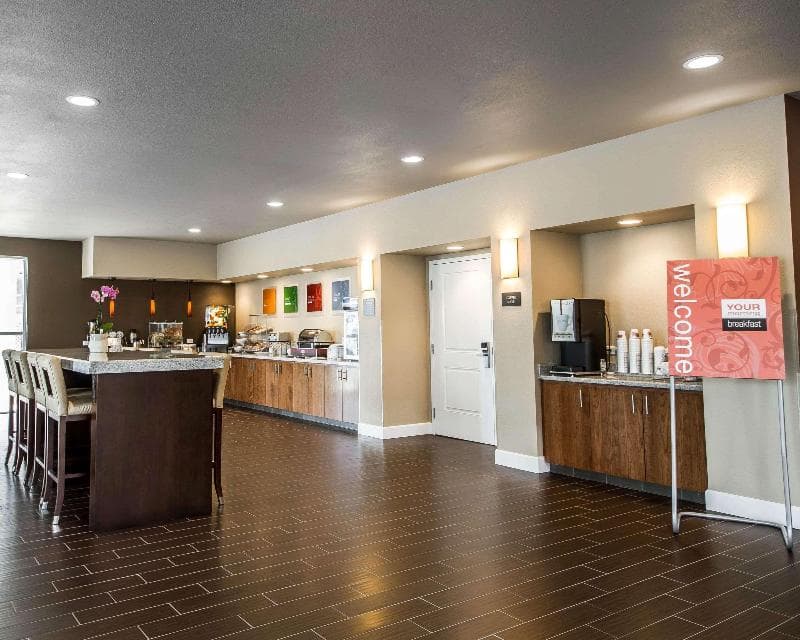 Comfort Suites Woodland Sacramento Airport 3