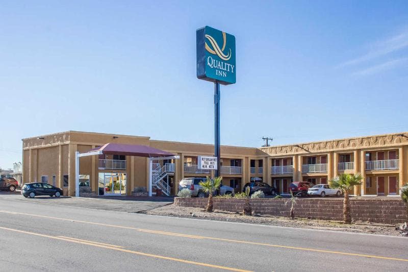 Quality Inn Parker 2