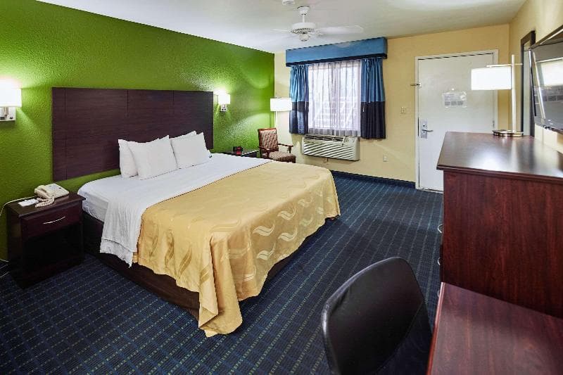 Quality Inn Parker photo 1