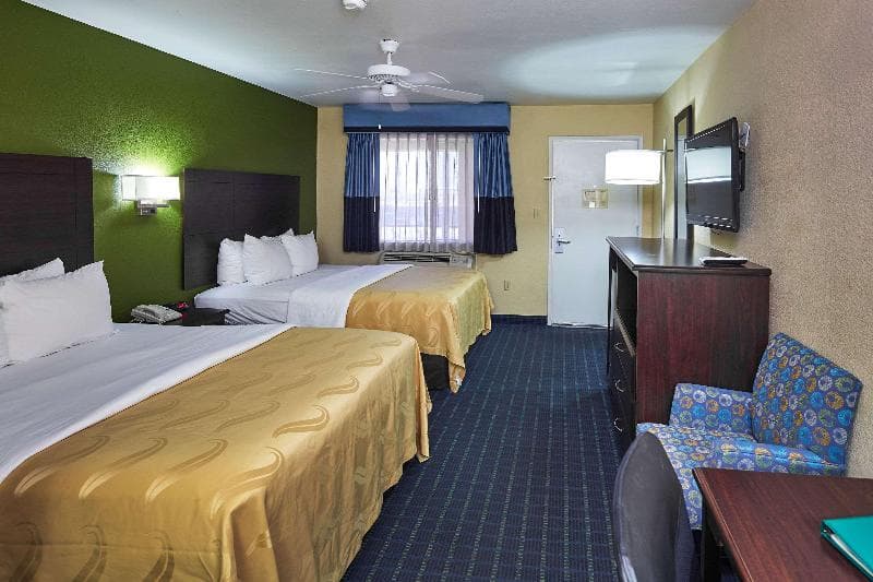 Quality Inn Parker 5