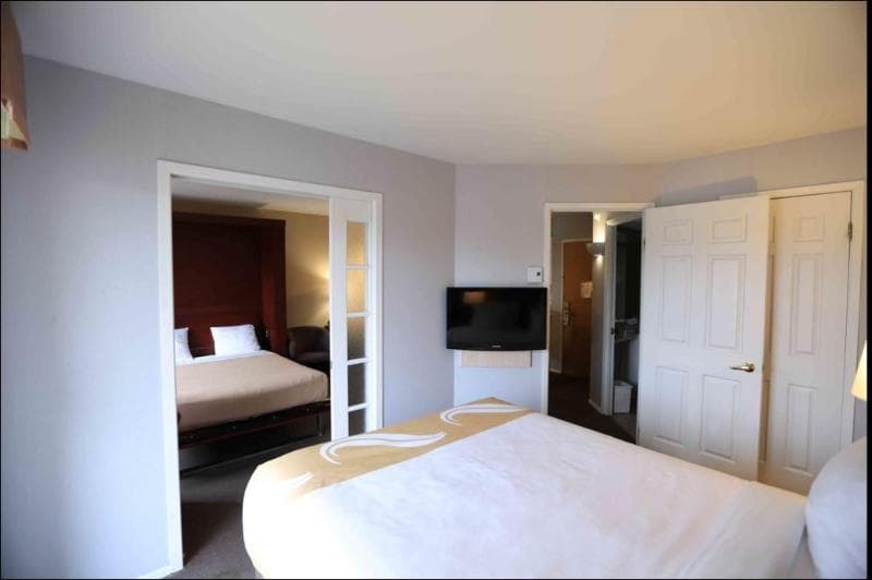 Quality Suites 2