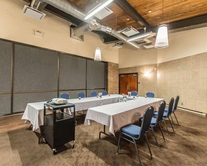 Quality Inn Rouyn-Noranda 4