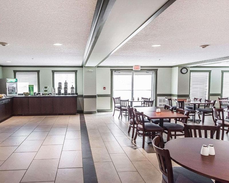 Quality Inn & Suites 3
