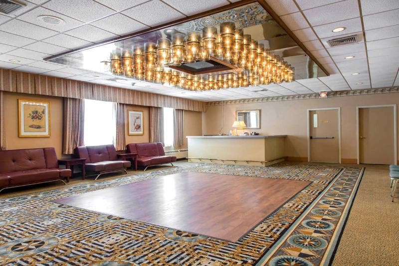 Bradley Inn 3