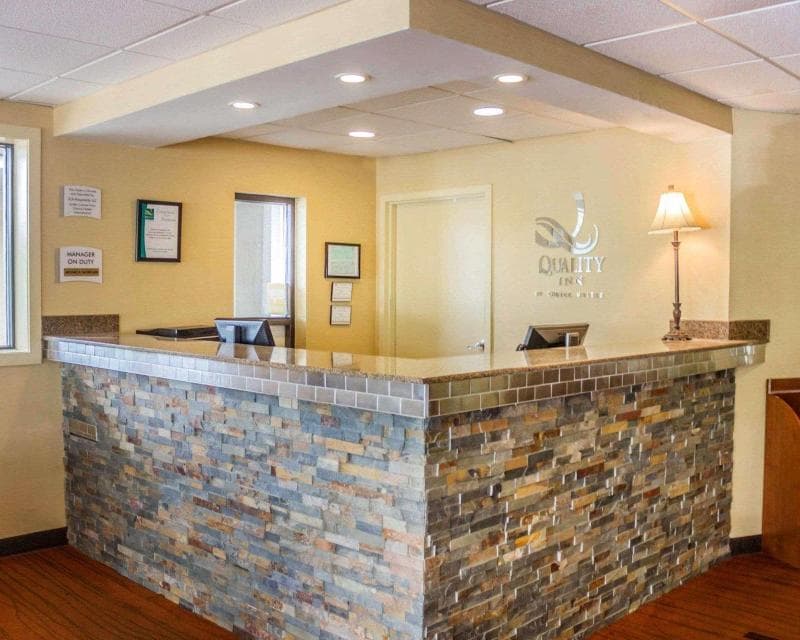 Quality Inn Meriden Area 4