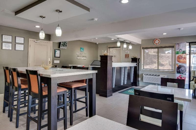 Quality Inn & Suites Athens University Area 3