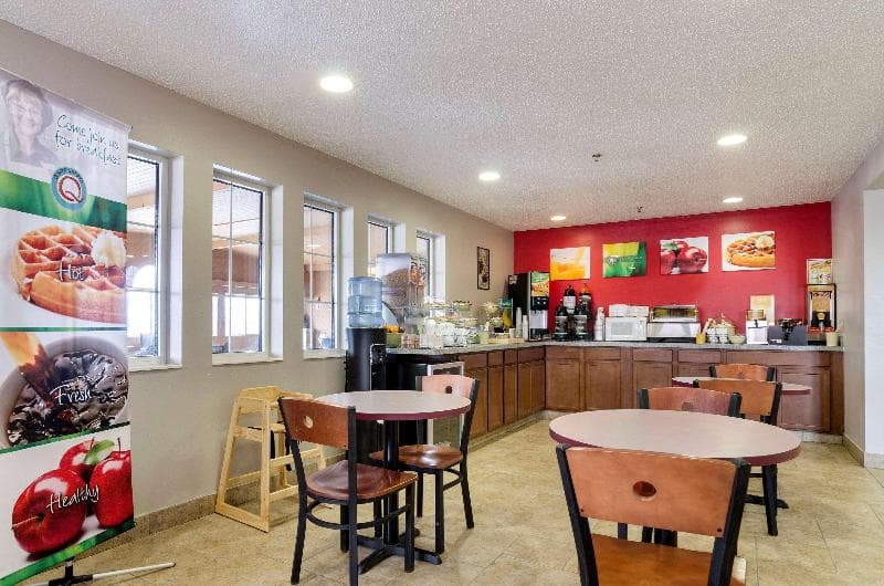 Quality Inn Osceola 2
