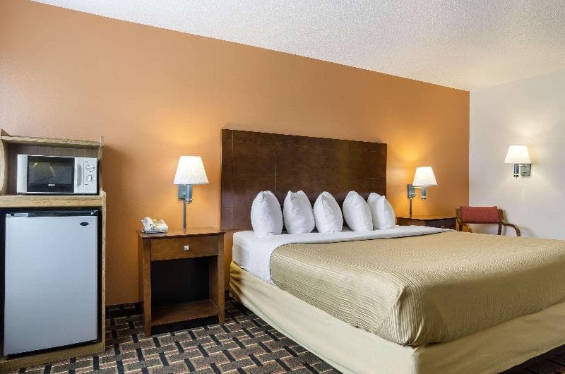 Quality Inn Osceola 3