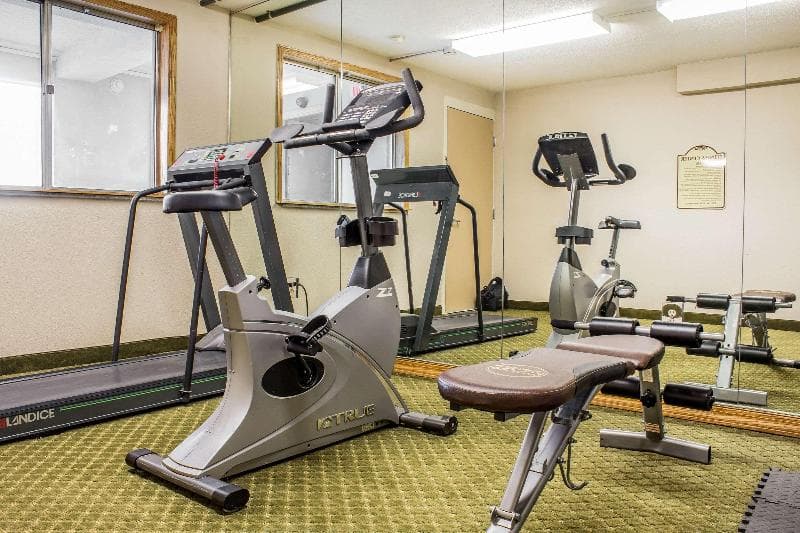 Quality Inn & Suites Moline-Quad Cities photo 1