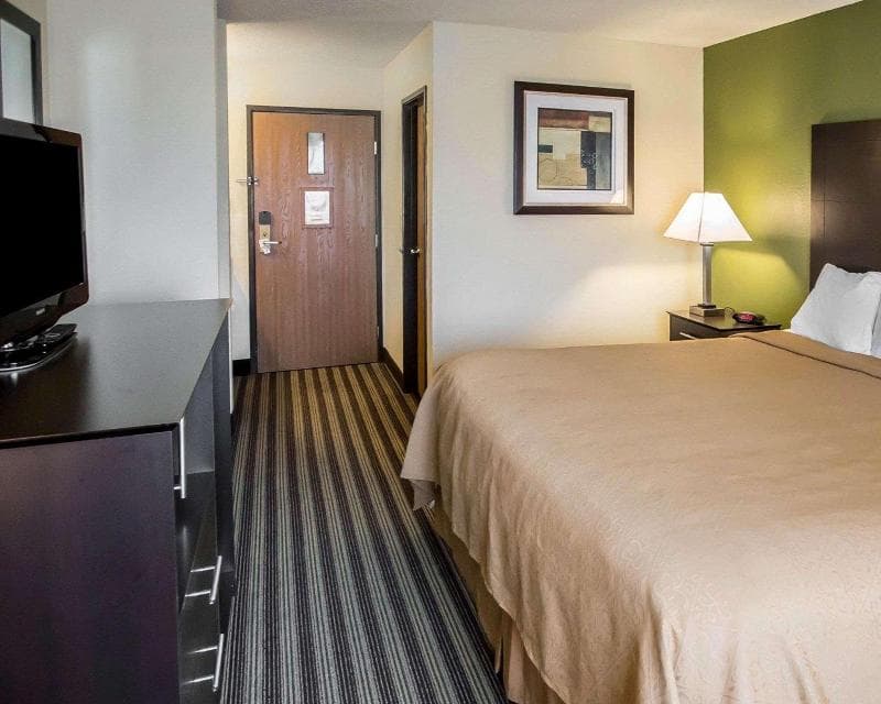 Quality Inn 2