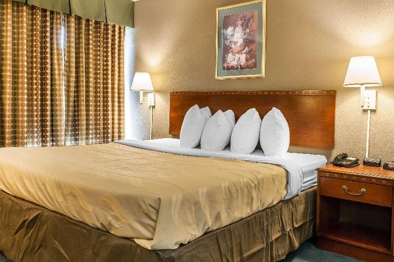 Quality Inn Lewisport main