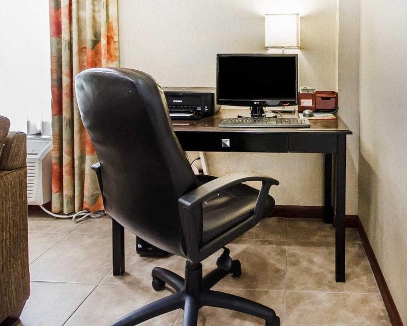 Comfort Inn & Suites La Grange 4