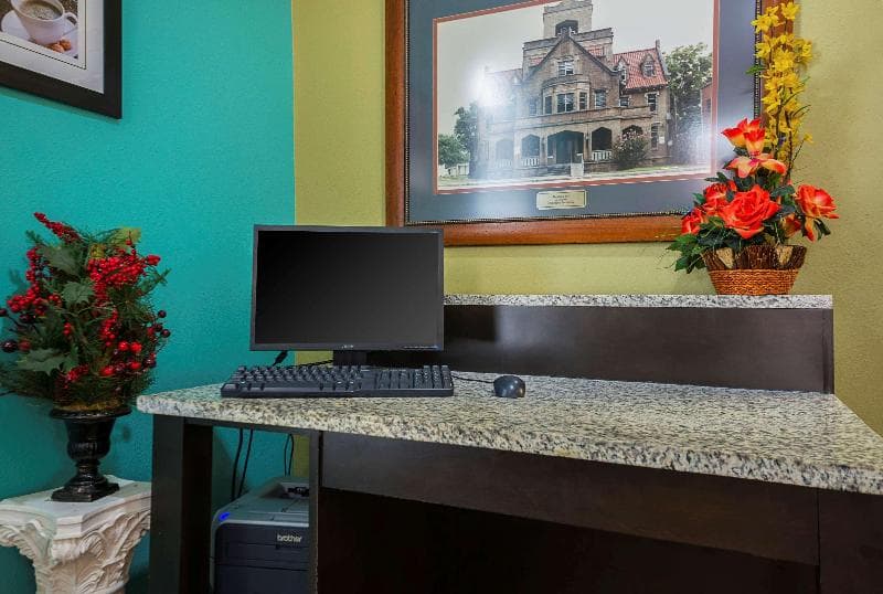 Quality Inn main