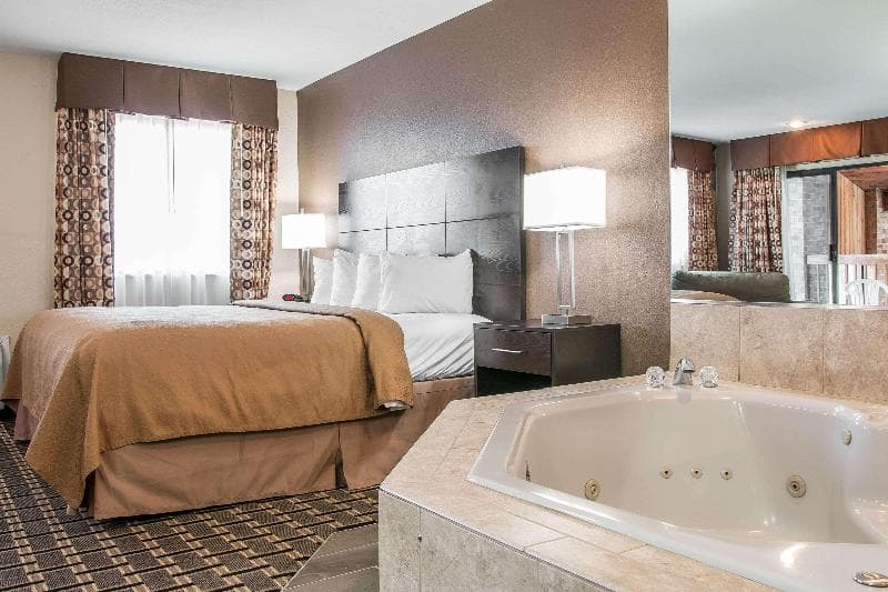 Quality Inn 3