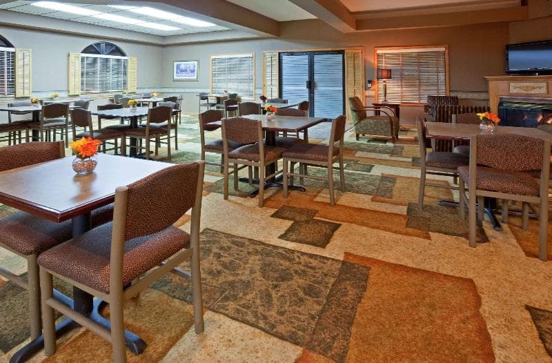 Norwood Inn & Suites Eagan