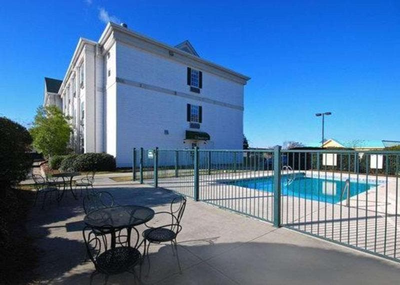 Quality Inn Near Seymour Johnson Afb 3