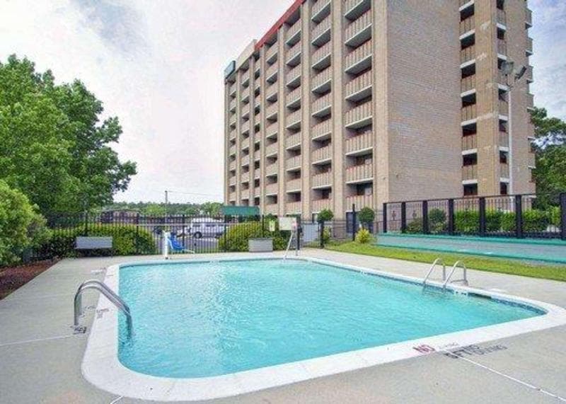 Quality Inn & Suites Fort Bragg 4