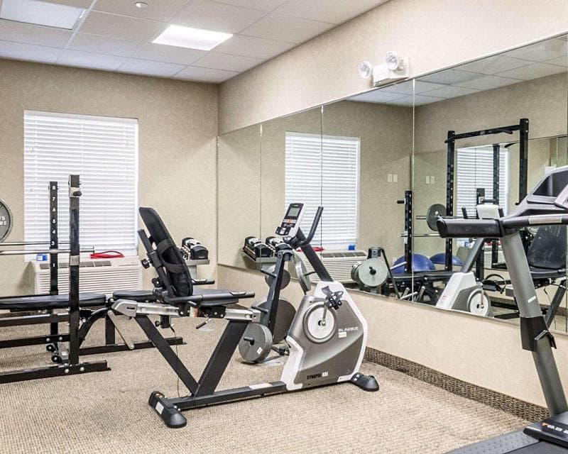 Mainstay Suites Minot 2