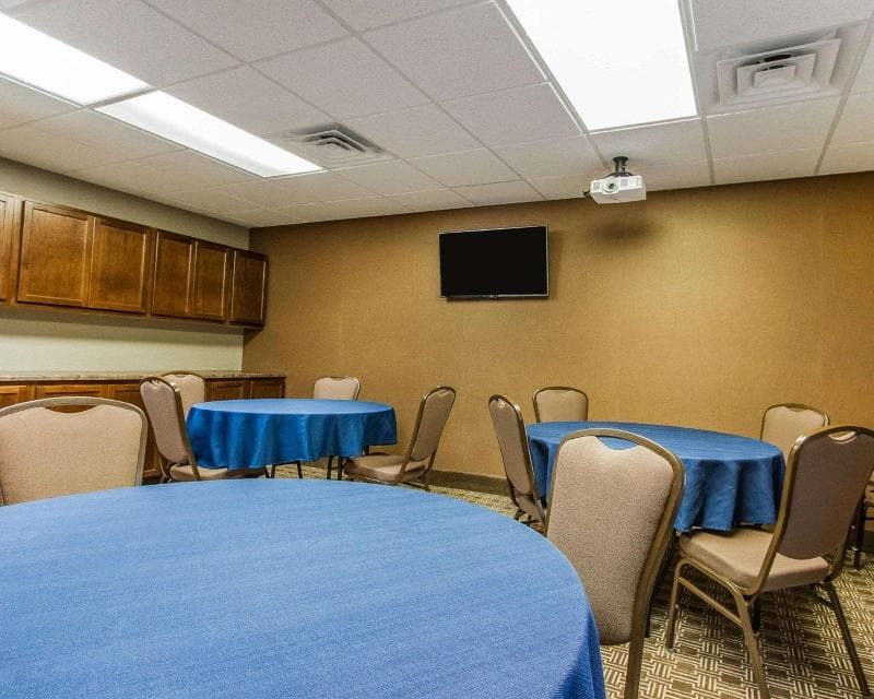 Mainstay Suites photo 1