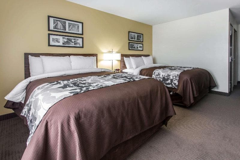 Sleep Inn And Suites 3