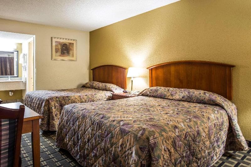 Econo Lodge Salisbury 4