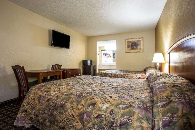 Econo Lodge Salisbury 5