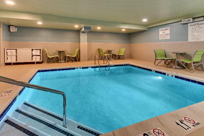 Holiday Inn Express Pittston - Scranton Airport 3