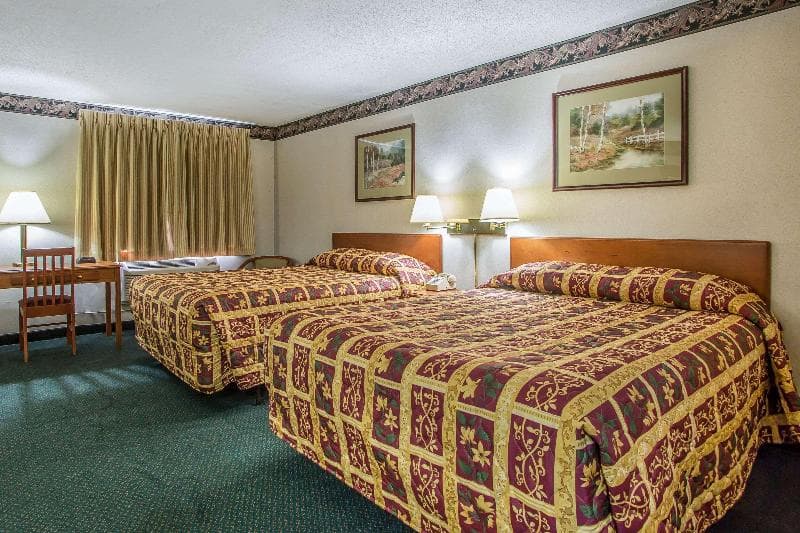 Rodeway Inn 2