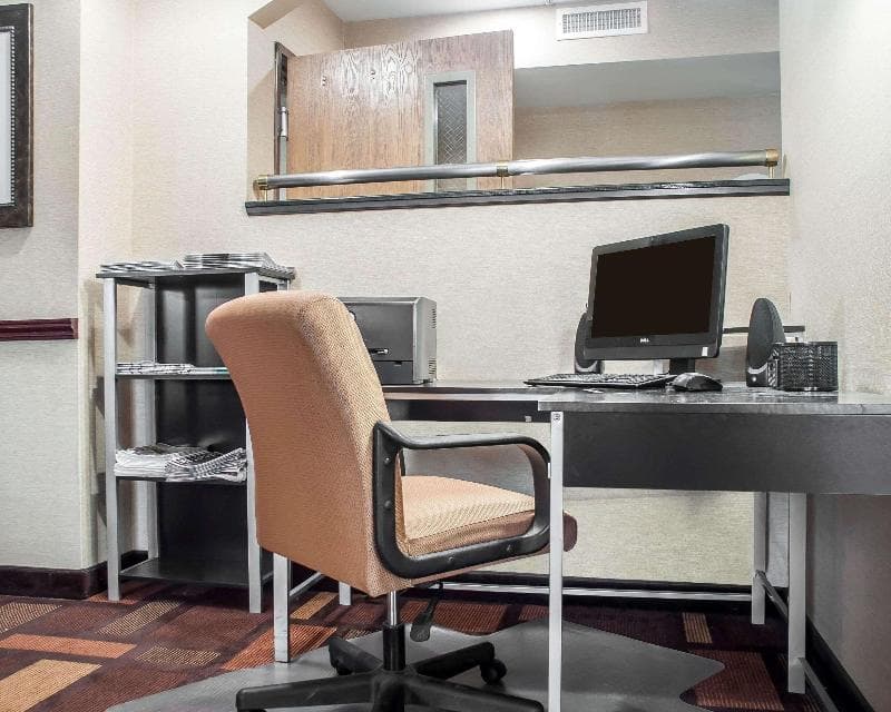 Quality Inn Dunkirk photo 1