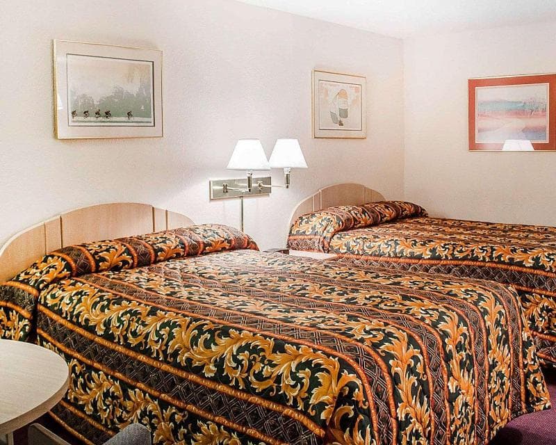 Rodeway Inn Findlay 4
