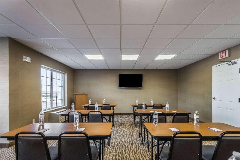 Comfort Inn & Suites Dayton North 4