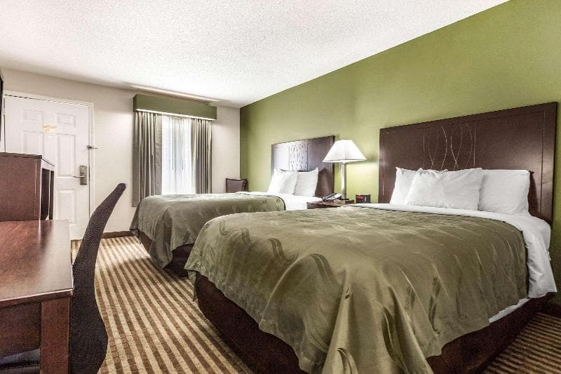 Quality Inn Lancaster 3