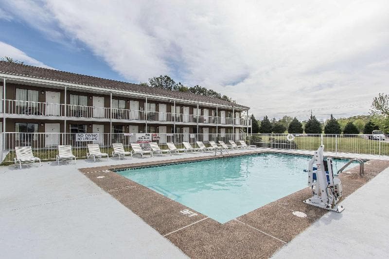 Rodeway Inn Jackson 5